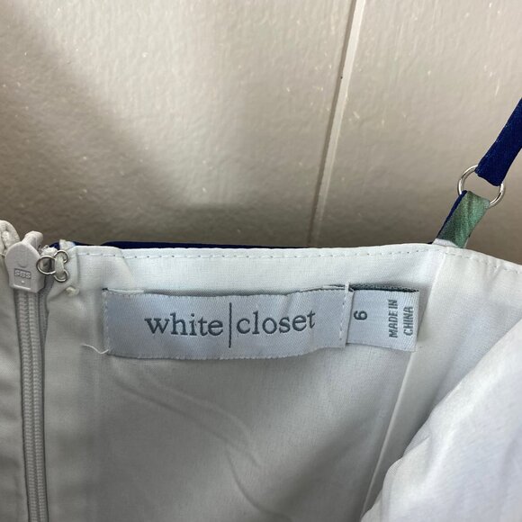 White Closet-Showpo Brand Navy Blue White Floral Fitted Midi Dress Size 2 - Picture 3 of 8